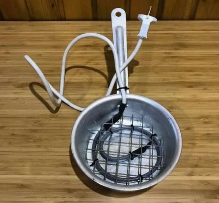 Зимняя поилка для кур с